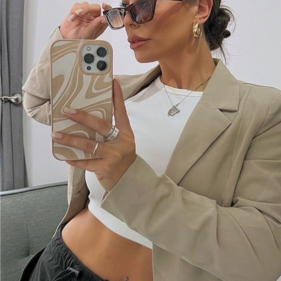 It’s a vibe khaki blazer - Picture 2 of 5